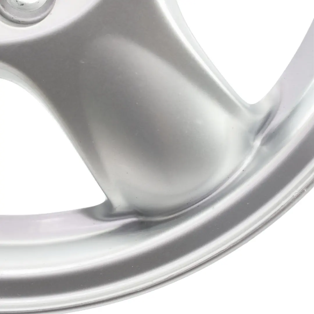 Llanta aleación plateada 15" 5,5J ET:45 5-Start Spooler 100 para Mini Cooper R50 R56 con número de pieza 6768498 Mini Cooper R50 R56 Llanta aleación plateada 15" 5,5J ET:45 5-Start Spooler 100 - SKU 6768498-7 - Número de pieza 6768498