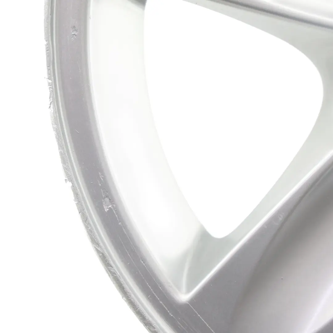 Cerchio Ruota In Lega 16" Spider Spoke 140 Et:44 7J per BMW E81 E82 E87 con numero di parte 6769401 BMW E81 E82 E87 Cerchio Ruota In Lega 16" Spider Spoke 140 Et:44 7J - SKU 6769401-1 - Numero di parte 6769401