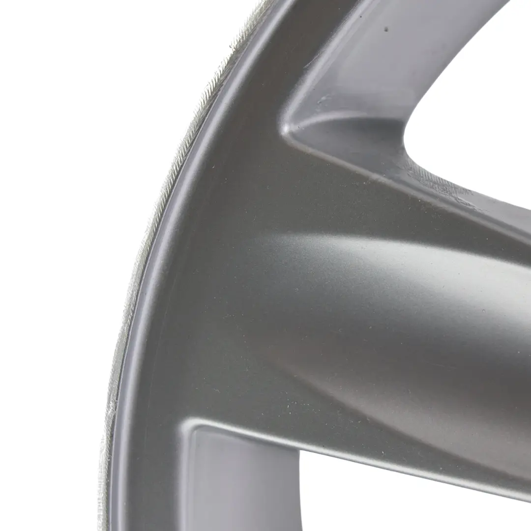 Felga Aluminiowa 16" 7J 6775619 do BMW E81 E87 o numerze 6769401 BMW E81 E87 Felga Aluminiowa 16" 7J 6775619 - SKU 6769401 - Numer Części 6769401