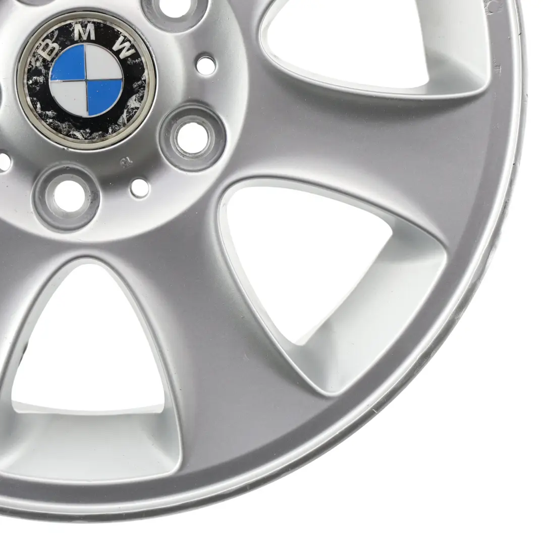 Llanta Aleación 16" 7J Spider Spoke 151 para BMW E81 E82 E87 E88 con número de pieza 6769402 BMW E81 E82 E87 E88 Llanta Aleación 16" 7J Spider Spoke 151 - SKU 6769402-2 - Número de pieza 6769402