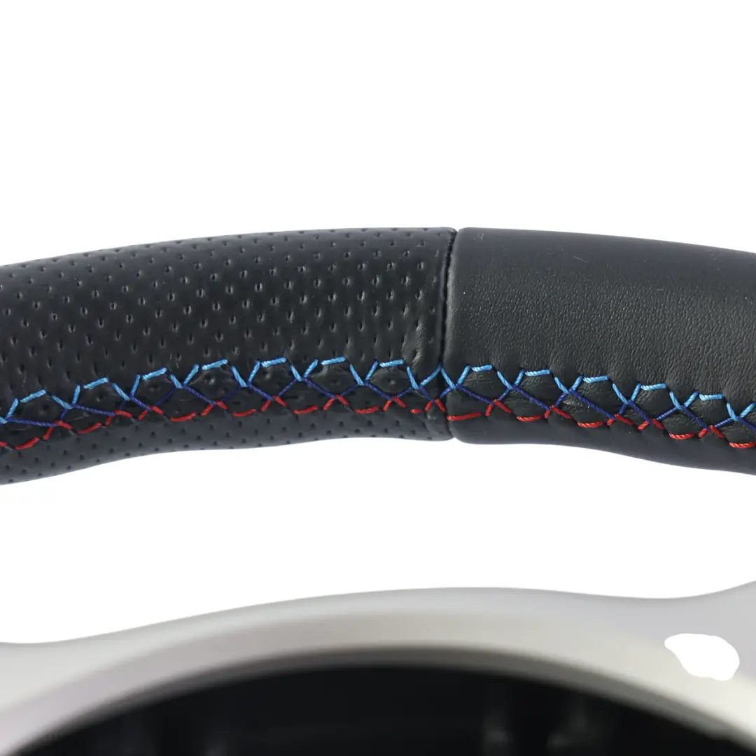 Leather Sport Steering Wheel 3 Spoke M-tricoloured threads to BMW E46 NEW Black with Part number 6770417 BMW E46 NEW Black Leather Sport Steering Wheel 3 Spoke M-tricoloured threads - SKU 6770417-1 - Part number 6770417