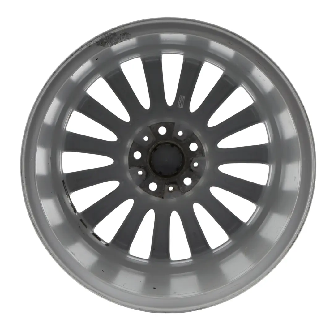 Cerchio leggera argento 19" raggi multipli 235 9,5J ET:39 per BMW F01 F07 con numero di parte 6775405 BMW F01 F07 Cerchio leggera argento 19" raggi multipli 235 9,5J ET:39 - SKU 6775405-2 - Numero di parte 6775405