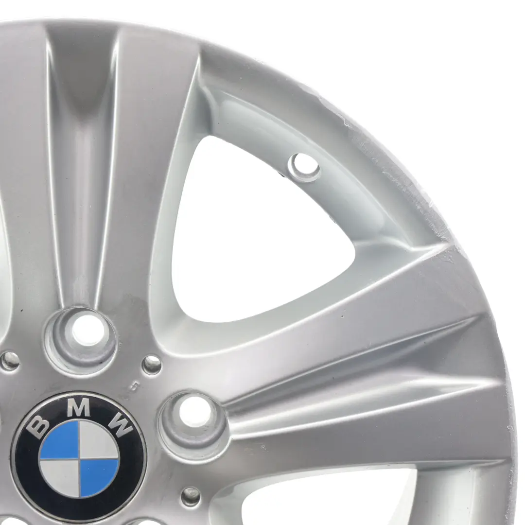 Jantes Alliage Roue Jantes Alu 16" 7J Rayons 222 pour BMW E81 E87 E88 à propos du numéro de pièce 6779696 BMW E81 E87 E88 Jantes Alliage Roue Jantes Alu 16" 7J Rayons 222 - SKU 6779696-4 - Numéro de pièce 6779696