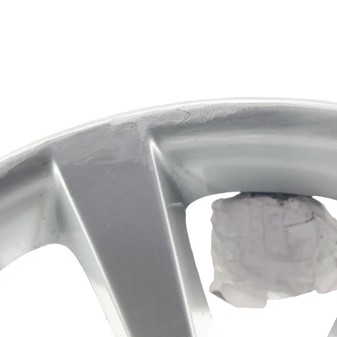 Llanta de Aleacion Ligera Plata 18 "V Spoke 328 8J ET:30 para BMW F06 F10 F11 con número de pieza 6790173 BMW F06 F10 F11 Llanta de Aleacion Ligera Plata 18 "V Spoke 328 8J ET:30 - SKU 6790173-2 - Número de pieza 6790173