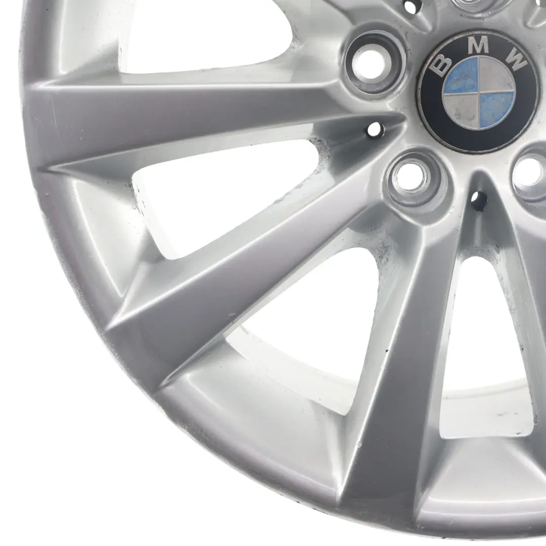 Argento Cerchio in Lega leggera 18" Razze V 328 8J ET:30 per BMW F06 F10 F11 con numero di parte 6790173 BMW F06 F10 F11 Argento Cerchio in Lega leggera 18" Razze V 328 8J ET:30 - SKU 6790173-2 - Numero di parte 6790173