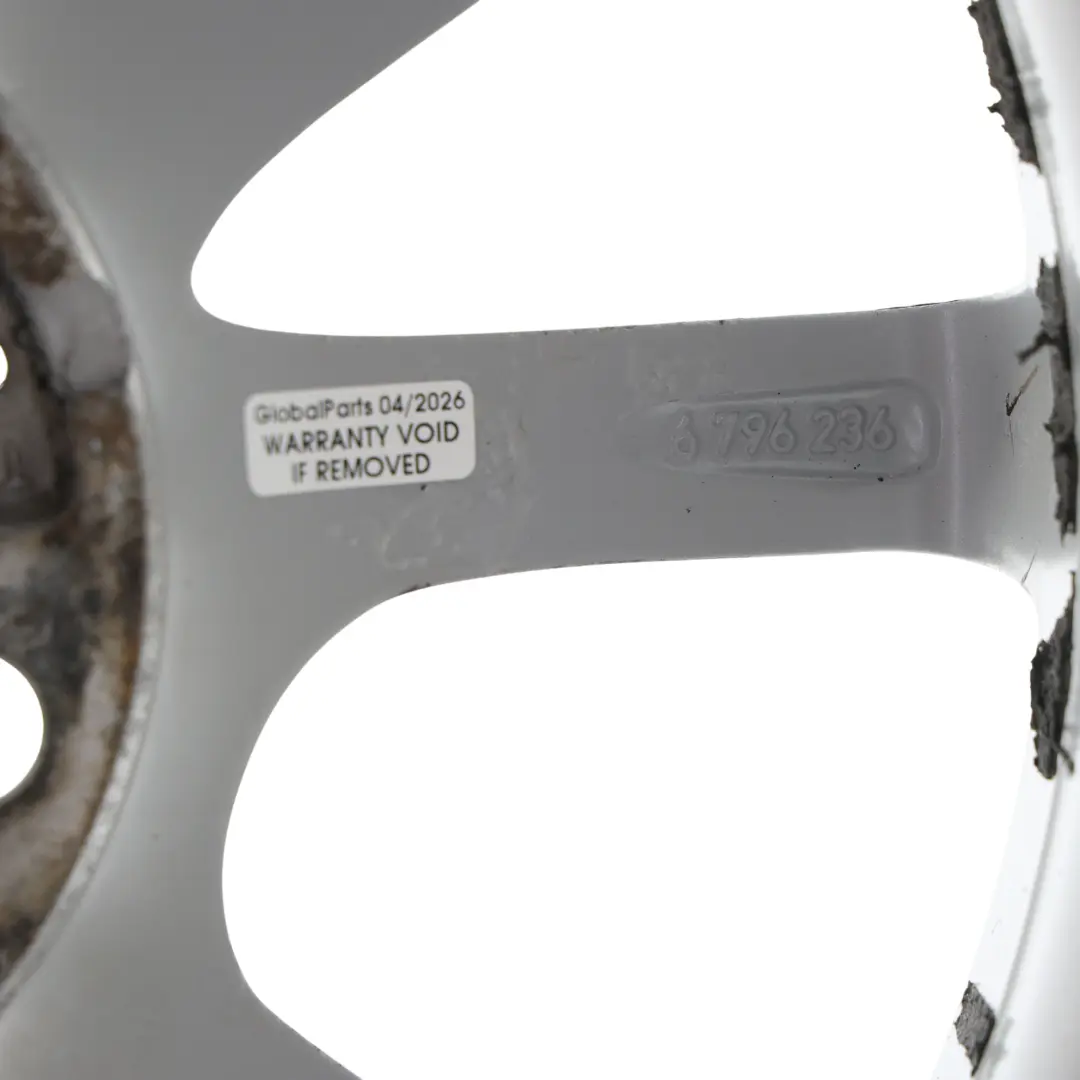 BMW F30 F31 F36 llanta Aleación Plata 16 "7J ET:31 V-radios 390 - SKU 6796236-1 - Número de pieza 6796236