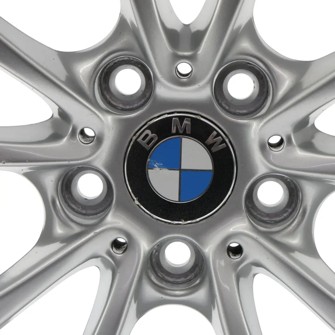 BMW F30 F31 F36 Silberne Leicht Metall Felge 16" 7J ET:31 V-Speiche 390 - SKU 6796236-1 - Teilenummer 6796236
