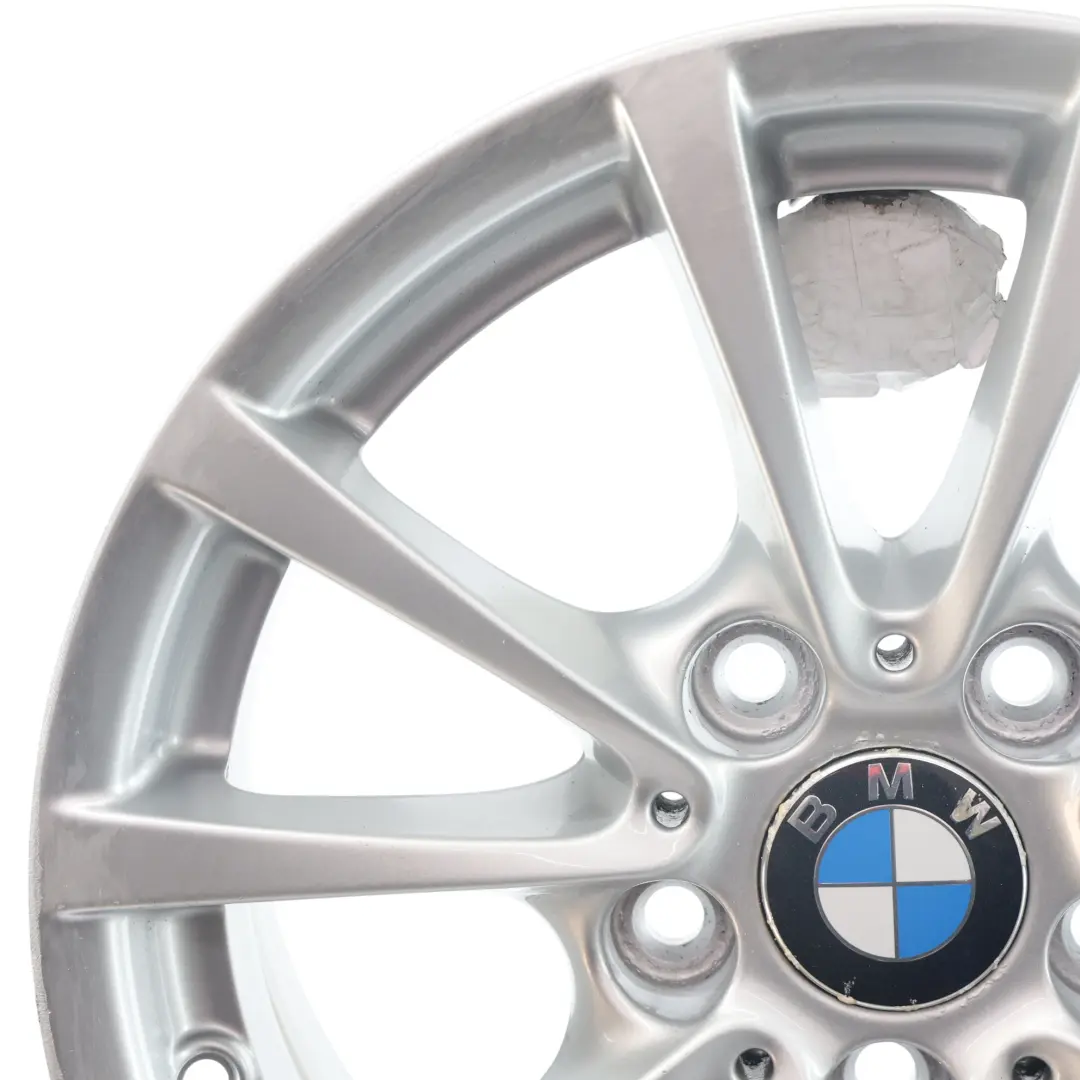 BMW F30 F31 F36 Silberne Leichtmetallfelge 16" 7J ET:31 V-Speiche 390 - SKU 6796236 - Teilenummer 6796236