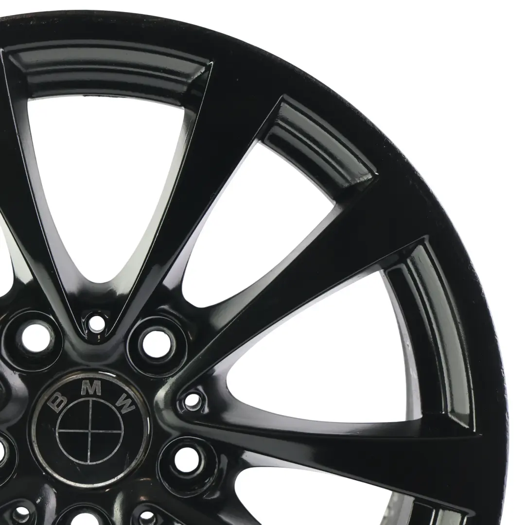 Felge Alu Silber 17" 7,5J ET:37 V-Speiche 395 für BMW F30 F31 F32 F33 mit Teilenummer 6796244 BMW F30 F31 F32 F33 Felge Alu Silber 17" 7,5J ET:37 V-Speiche 395 - SKU 6796244-1 - Teilenummer 6796244