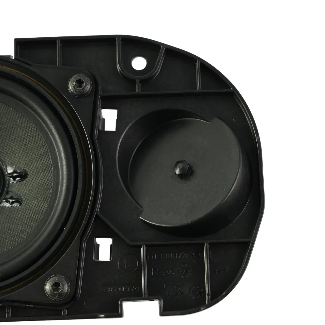 Altoparlante Tetto Posteriore Sinistro per BMW G30 G31 Touring con numero di parte 6809379 BMW G30 G31 Touring Altoparlante Tetto Posteriore Sinistro - SKU 6809379 - Numero di parte 6809379