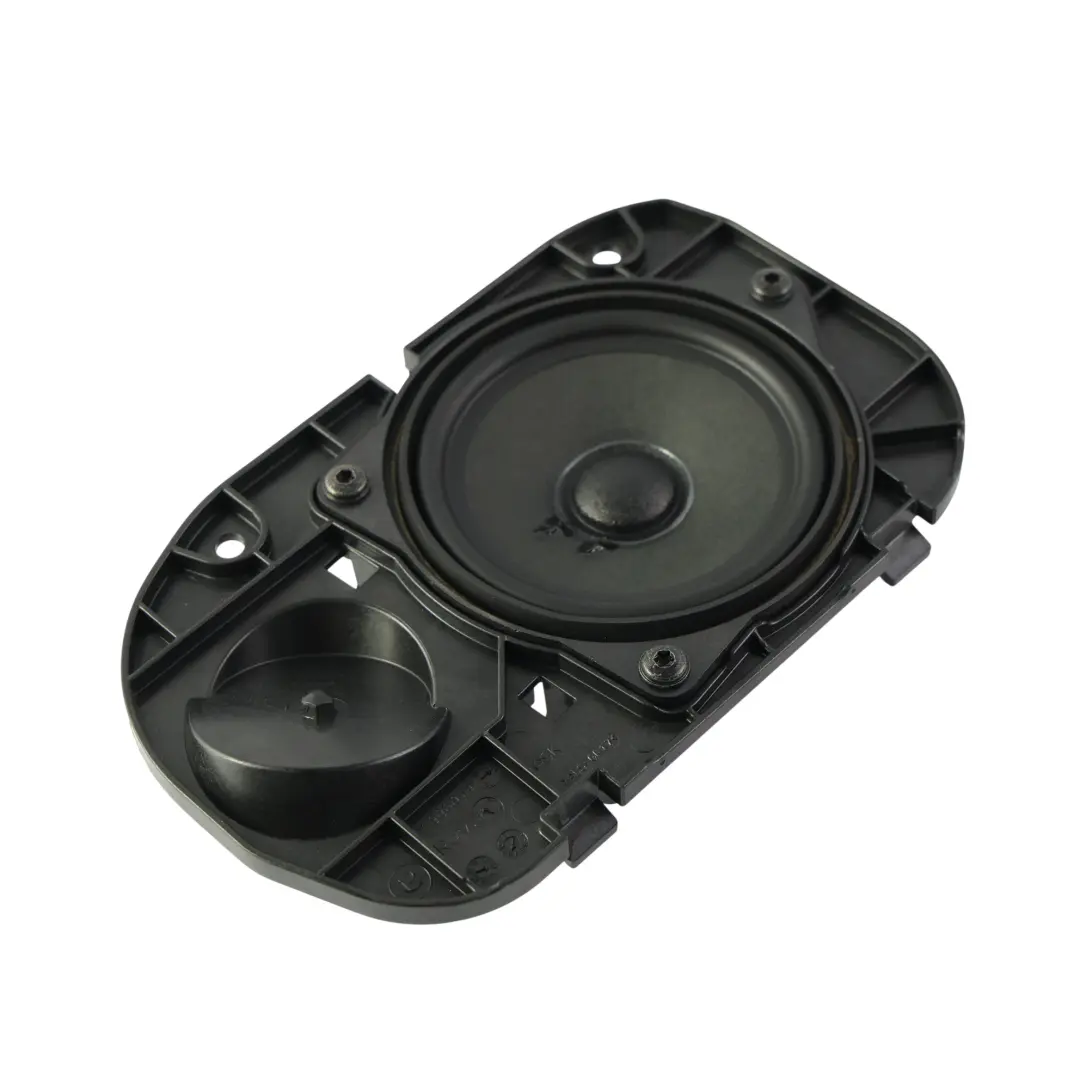 Altavoz Techo Medio Trasero Derecho para BMW G30 G31 Touring con número de pieza 6809380 BMW G30 G31 Touring Altavoz Techo Medio Trasero Derecho - SKU 6809380 - Número de pieza 6809380