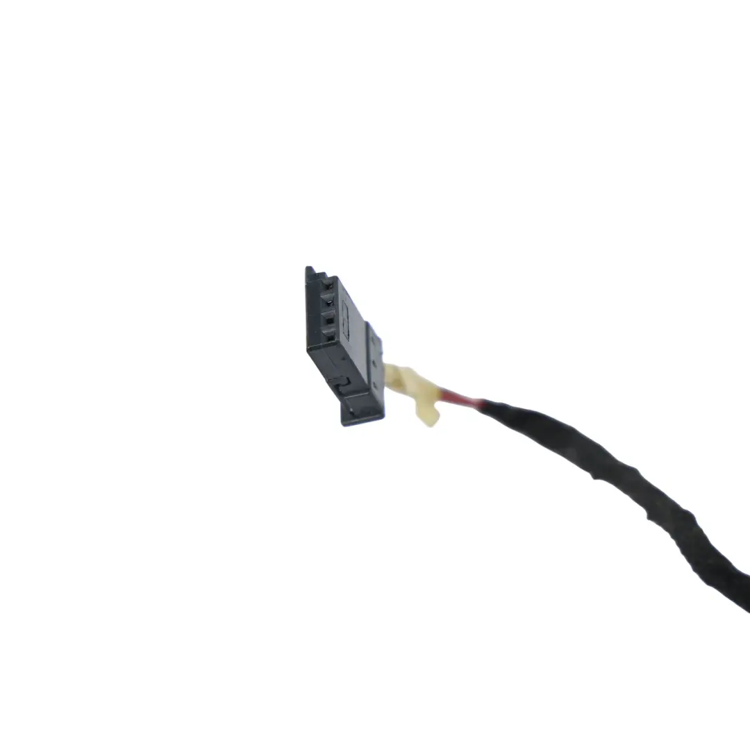 Cavo Adattatore Cablaggio Porta Anteriore per BMW F45 F46 con numero di parte 6812240 BMW F45 F46 Cavo Adattatore Cablaggio Porta Anteriore - SKU 6812240 - Numero di parte 6812240