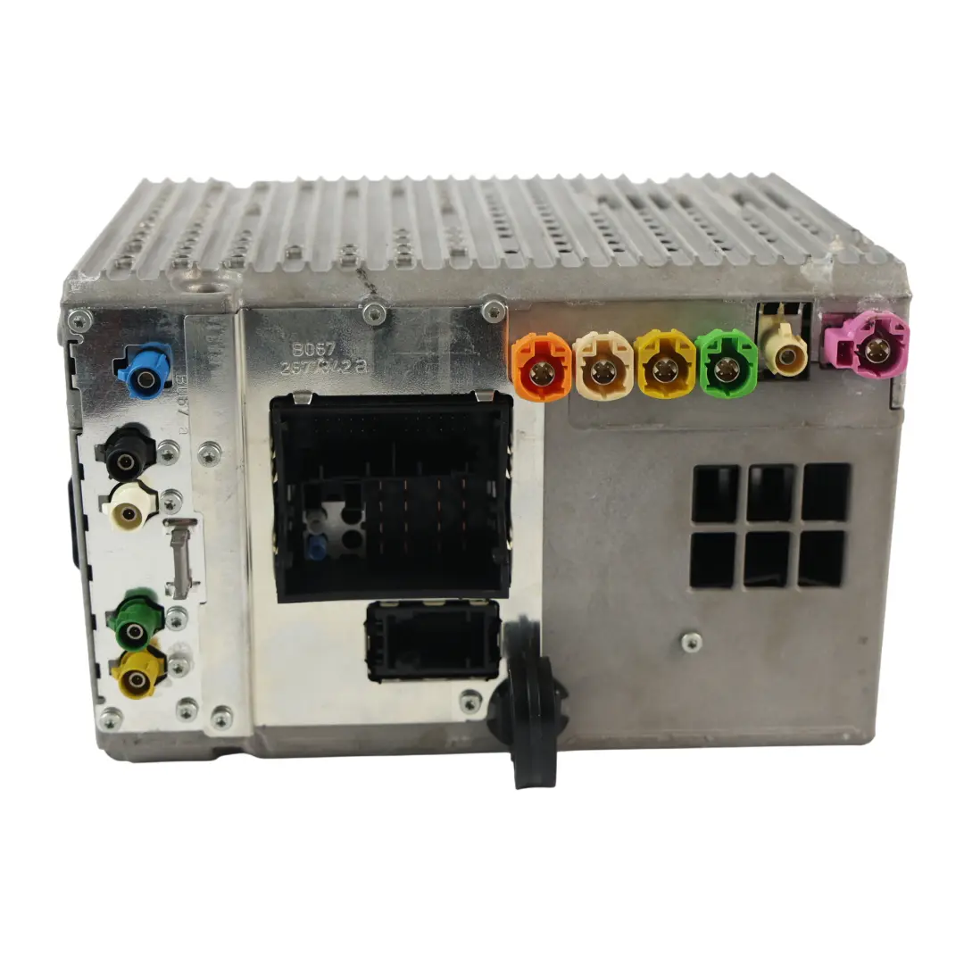 Nawigacja Moduł Sterujący High do BMW F10 F20 F30 X5 F15 o numerze 6826772 BMW F10 F20 F30 X5 F15 Nawigacja Moduł Sterujący High - SKU 6826772 - Numer Części 6826772