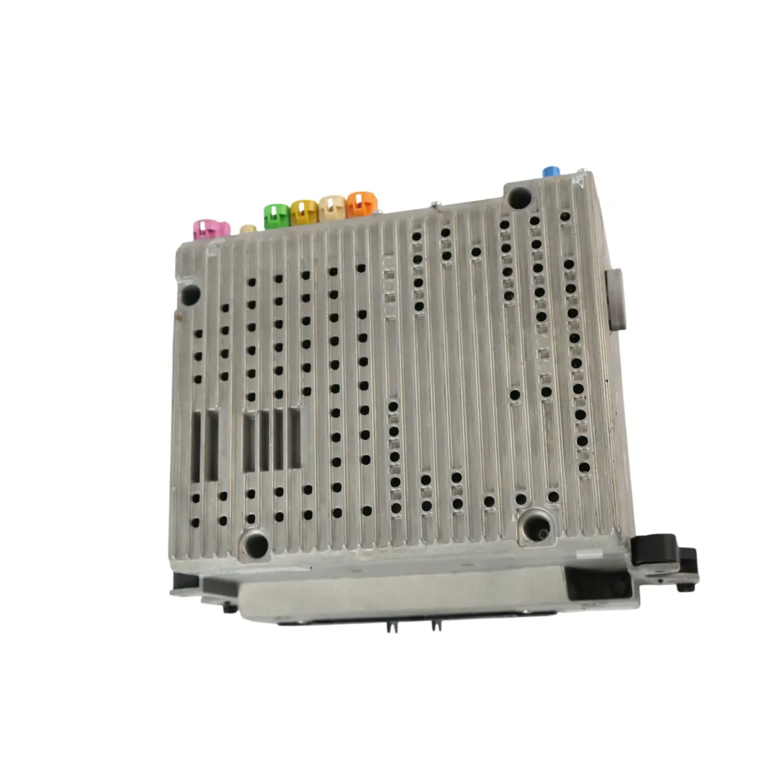 Nawigacja Moduł Sterujący High do BMW F10 F20 F30 X5 F15 o numerze 6826772 BMW F10 F20 F30 X5 F15 Nawigacja Moduł Sterujący High - SKU 6826772 - Numer Części 6826772