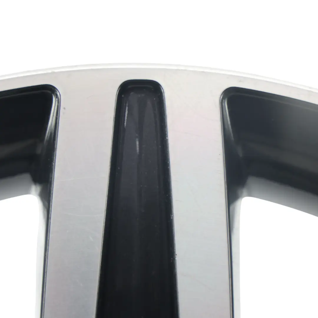 Felga Aluminiowa 17" 7,5J ET:43 Styling 379 do BMW F20 F21 o numerze 6850151 BMW F20 F21 Felga Aluminiowa 17" 7,5J ET:43 Styling 379 - SKU 6850151-1 - Numer Części 6850151