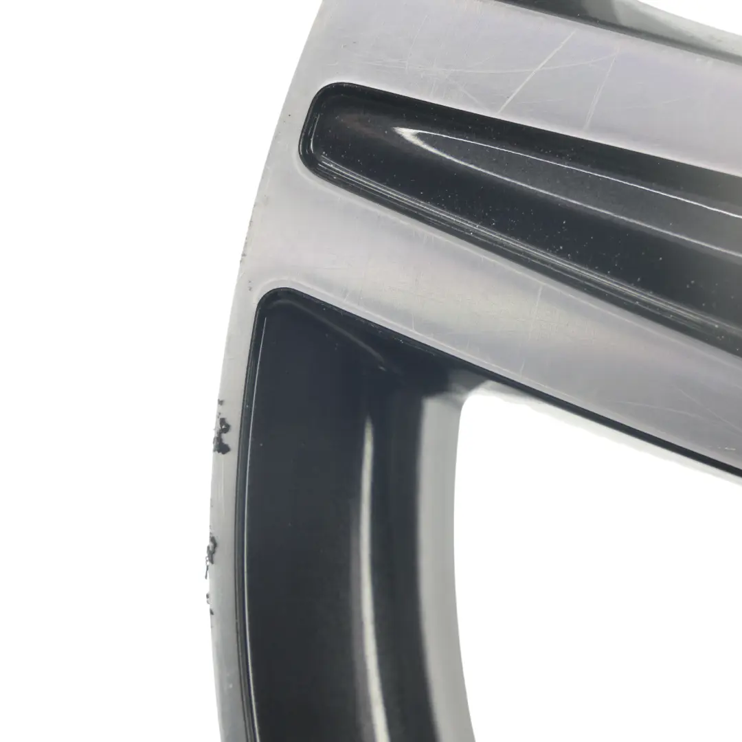 Cerchio in Lega Nero 17" a Raggi Stellati 379 7,5J ET:43 per BMW F20 F21 F22 con numero di parte 6850151 BMW F20 F21 F22 Cerchio in Lega Nero 17" a Raggi Stellati 379 7,5J ET:43 - SKU 6850151-1 - Numero di parte 6850151