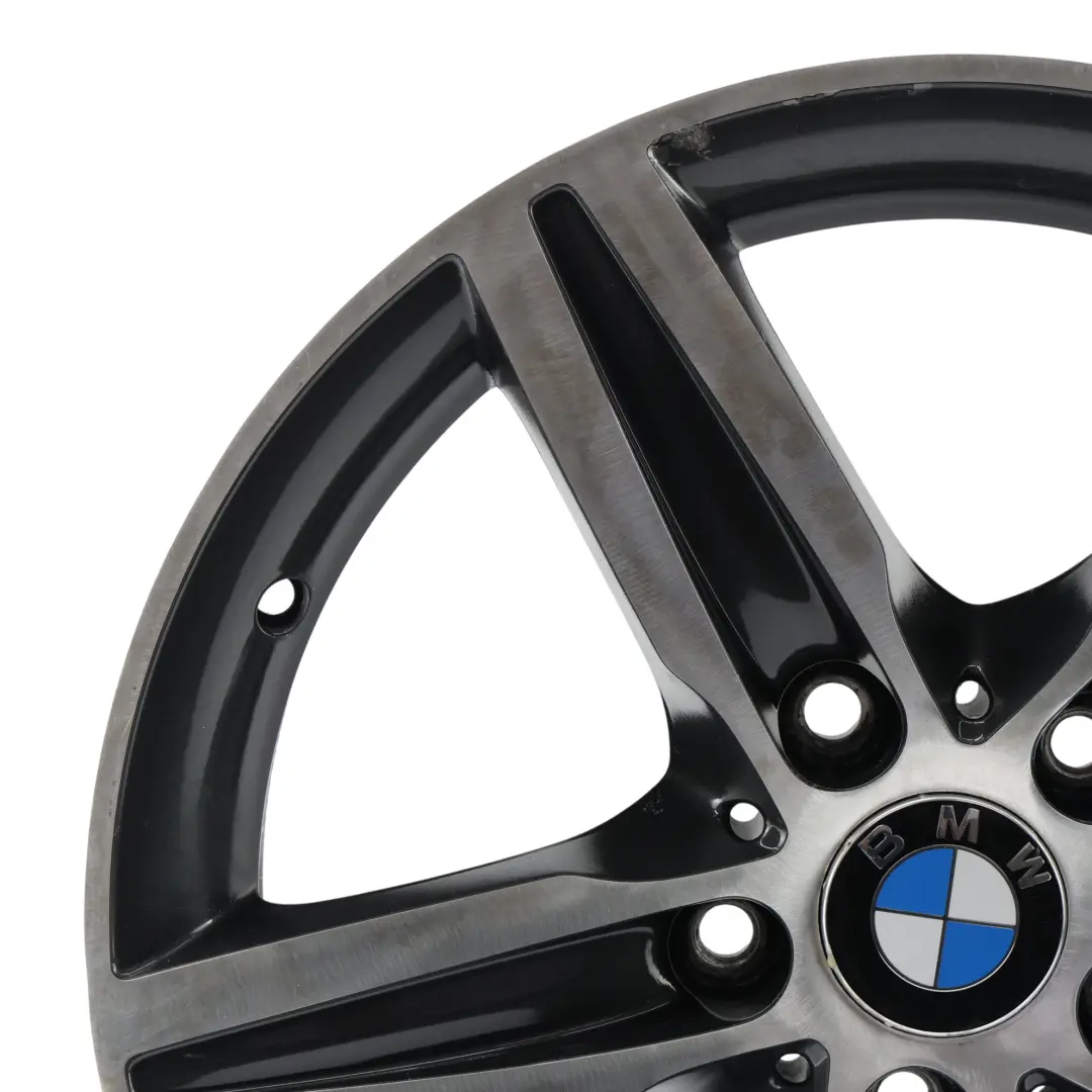 Cerchio lega grigio 17" raggi stellati 379 ET:43 7,5J per BMW F20 F21 F22 con numero di parte 6850151 BMW F20 F21 F22 Cerchio lega grigio 17" raggi stellati 379 ET:43 7,5J - SKU 6850151-13 - Numero di parte 6850151