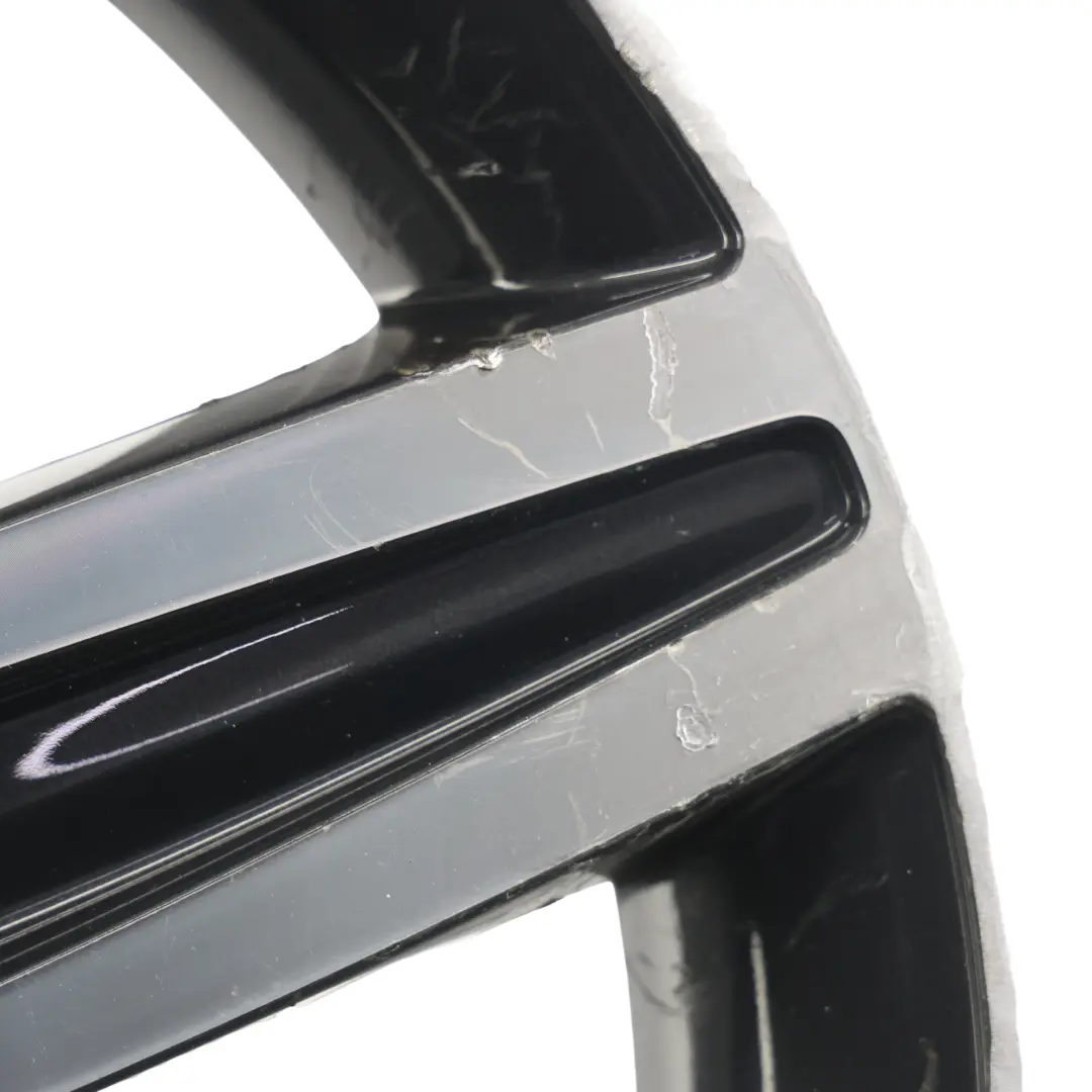 Alu Felge Alufelge 17" 7,5J Stern Speiche 379 ET:43 für BMW F20 F21 F22 F23 mit Teilenummer 6850151 BMW F20 F21 F22 F23 Alu Felge Alufelge 17" 7,5J Stern Speiche 379 ET:43 - SKU 6850151-2 - Teilenummer 6850151