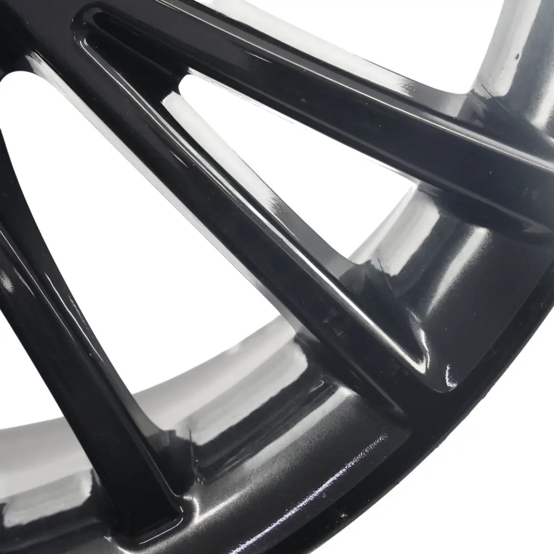 Cerchione Posteriore Nero 19" 8.5J ET:47 Styling 399 per BMW F30 F32 F36 con numero di parte 6856219 BMW F30 F32 F36 Cerchione Posteriore Nero 19" 8.5J ET:47 Styling 399 - SKU 6856219-3 - Numero di parte 6856219