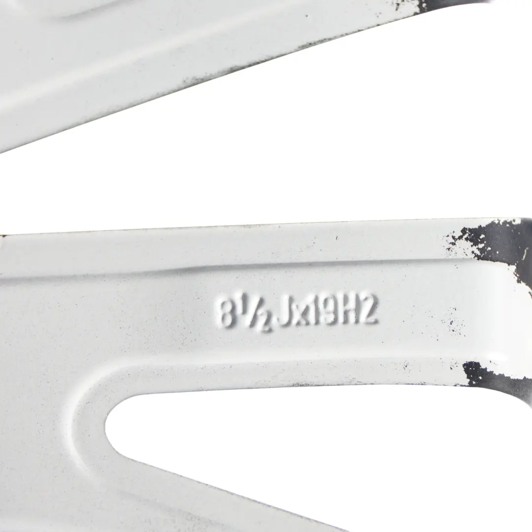 Jante Alliage Arrière Noire 19" 8.5J ET:47 Styling 399 pour BMW F30 F32 à propos du numéro de pièce 6856219 BMW F30 F32 Jante Alliage Arrière Noire 19" 8.5J ET:47 Styling 399 - SKU 6856219-4 - Numéro de pièce 6856219