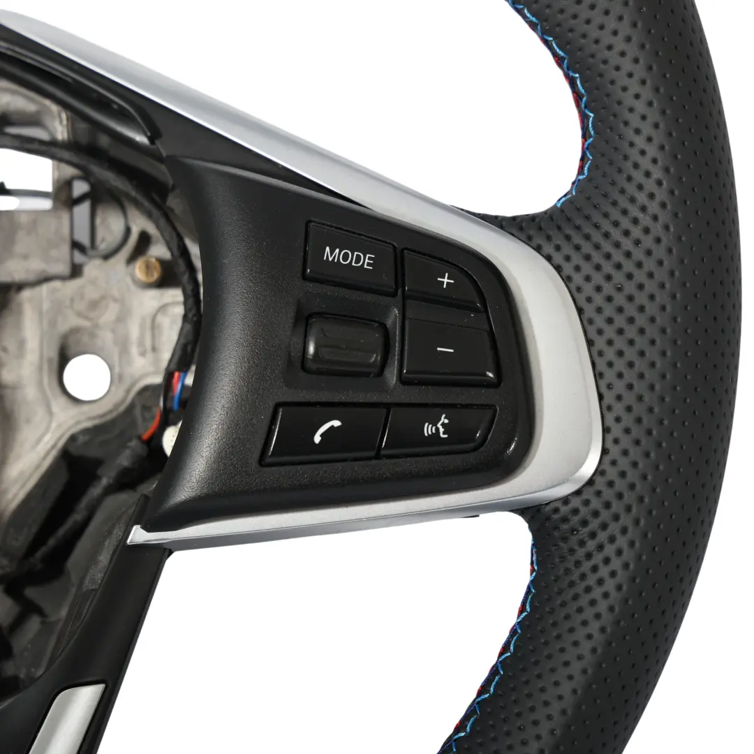 BMW F45 F46 X1 F48 Neuf en Cuir Noir Sport Volant Sport Tris Couleurs - SKU 6860357-2 - Numéro de pièce 6860357 