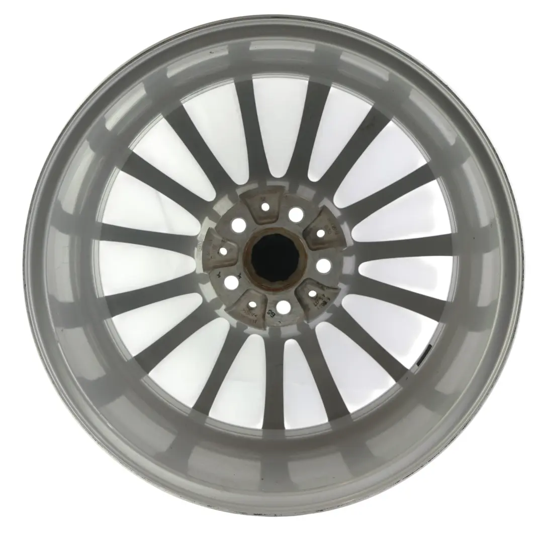 Cerchione Lega Leggera Multi Razze 619 8J 18" ET:30 per BMW G30 G31 con numero di parte 6861224 BMW G30 G31 Cerchione Lega Leggera Multi Razze 619 8J 18" ET:30 - SKU 6861224-2 - Numero di parte 6861224
