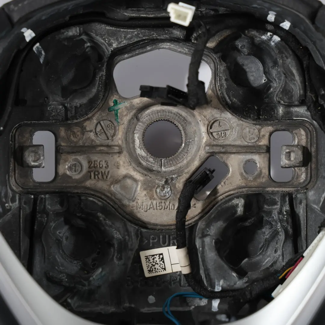 BMW F20 F21 F22 F30 F31 F32 F33 Volante Cuero Negro Sport Asistente de Carril - SKU 6863342 - Número de pieza 6863342