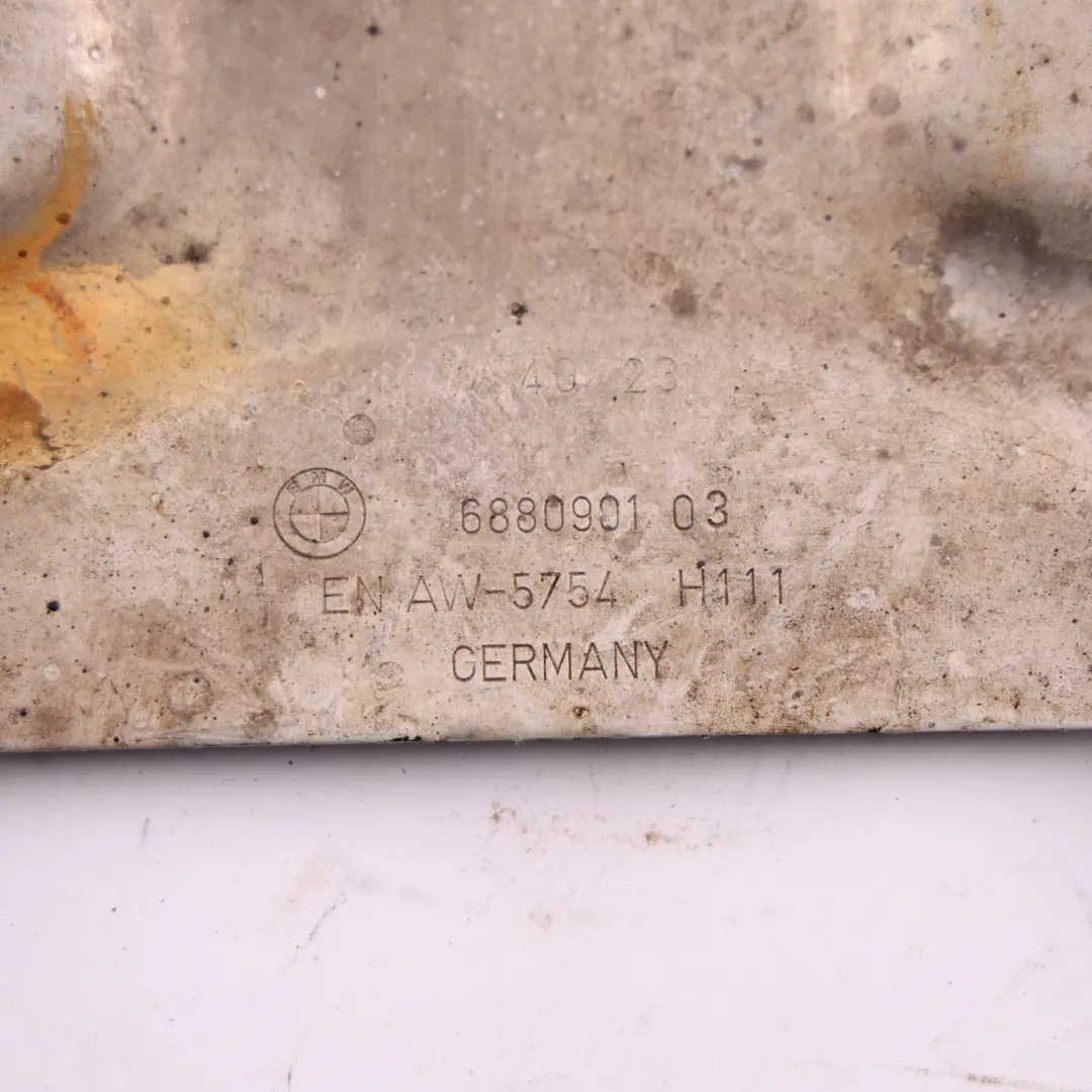 Under Tray Engine Shield Cover Underbody to BMW G20 G21 Engine with Part number 6880901 BMW G20 G21 Engine Under Tray Engine Shield Cover Underbody - SKU 6880901 - Part number 6880901