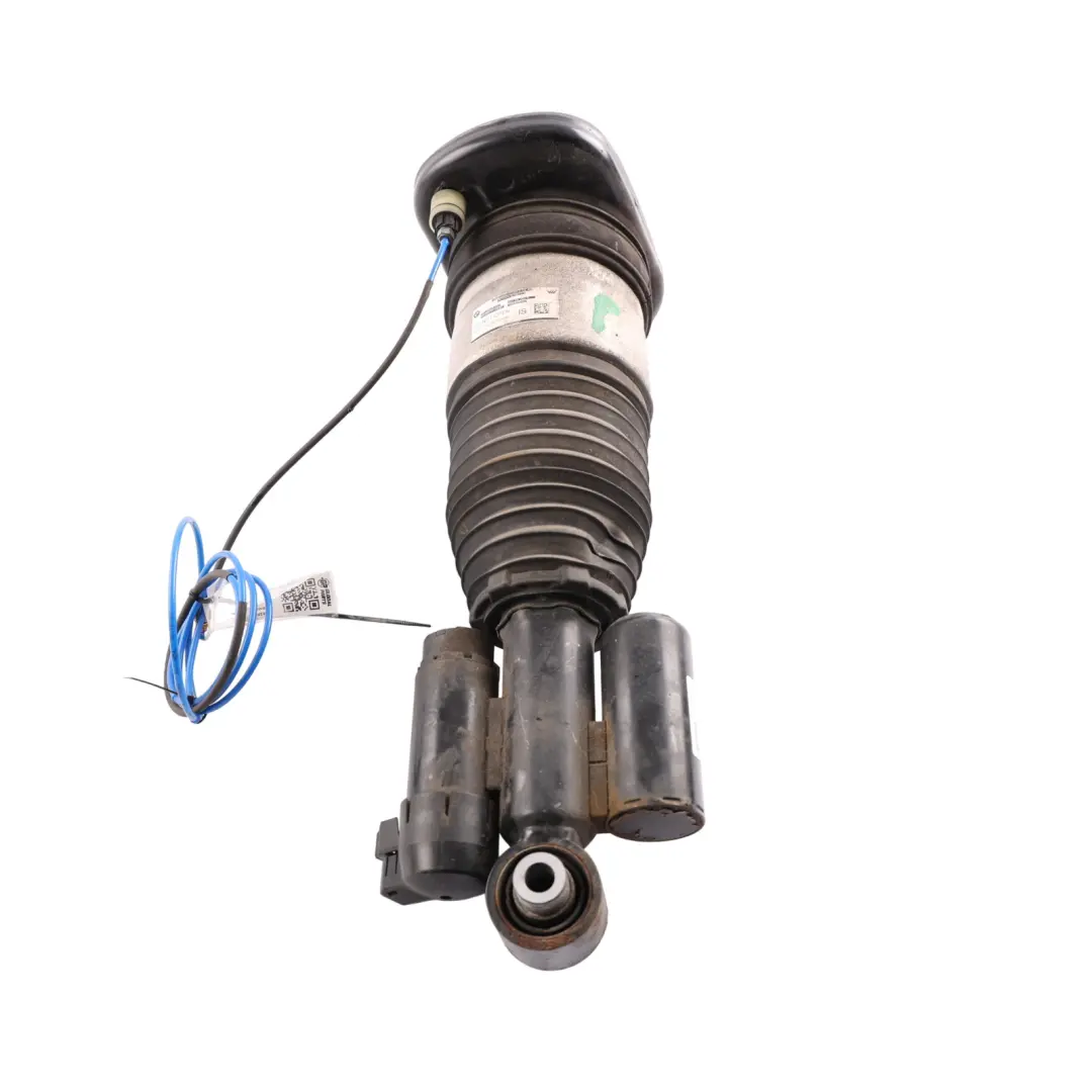 Strut Shock Absorber Rear Right O/S to BMW G31 Air Spring with Part number 6882824 BMW G31 Air Spring Strut Shock Absorber Rear Right O/S - SKU 6882824 - Part number 6882824