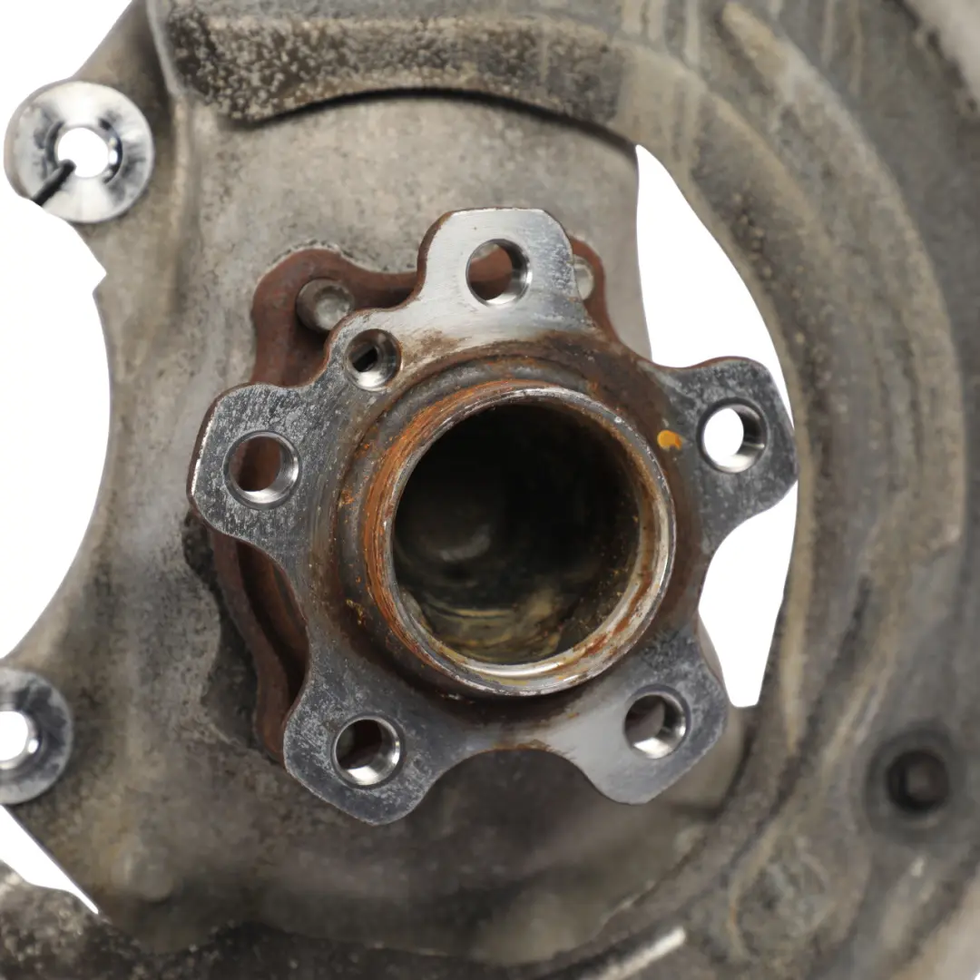 Carrier Hub Spindle Knuckle Front Right O/S to BMW G15 G16 G30 G31 Wheel with Part number 6884382 BMW G15 G16 G30 G31 Wheel Carrier Hub Spindle Knuckle Front Right O/S - SKU 6884382 - Part number 6884382