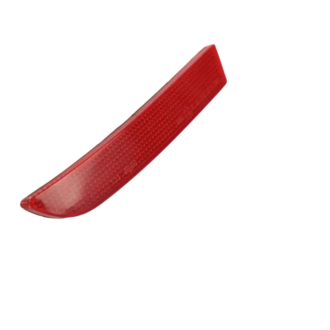 Bumper Reflector Right O/S to BMW E46 Rear with Part number 6920688 BMW E46 Rear Bumper Reflector Right O/S - SKU 6920688 - Part number 6920688