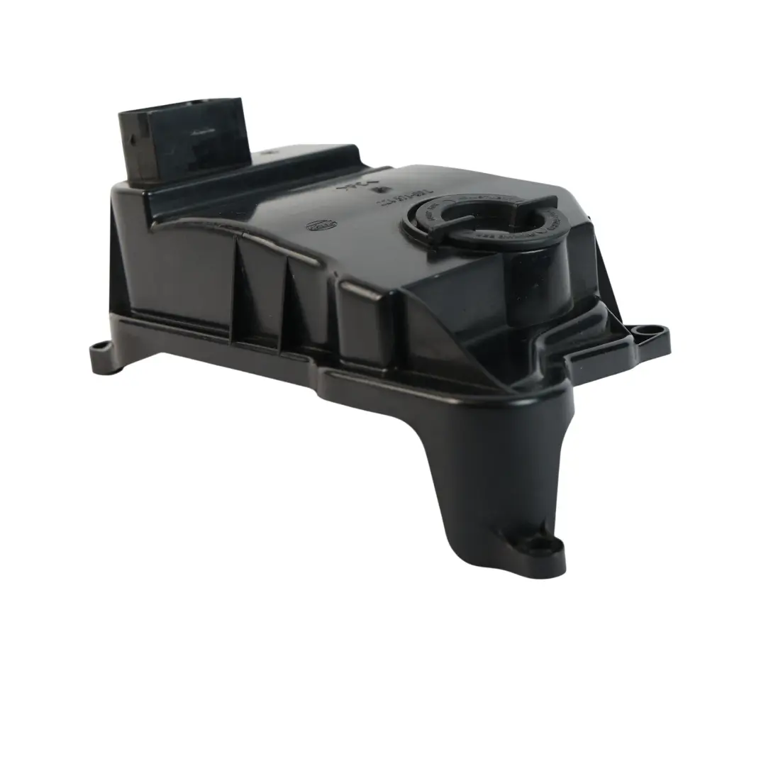 Tapa Cobertura Faro Luz Cruce Derecha para BMW X5 E53 con número de pieza 6927796 BMW X5 E53 Tapa Cobertura Faro Luz Cruce Derecha - SKU 6927796 - Número de pieza 6927796