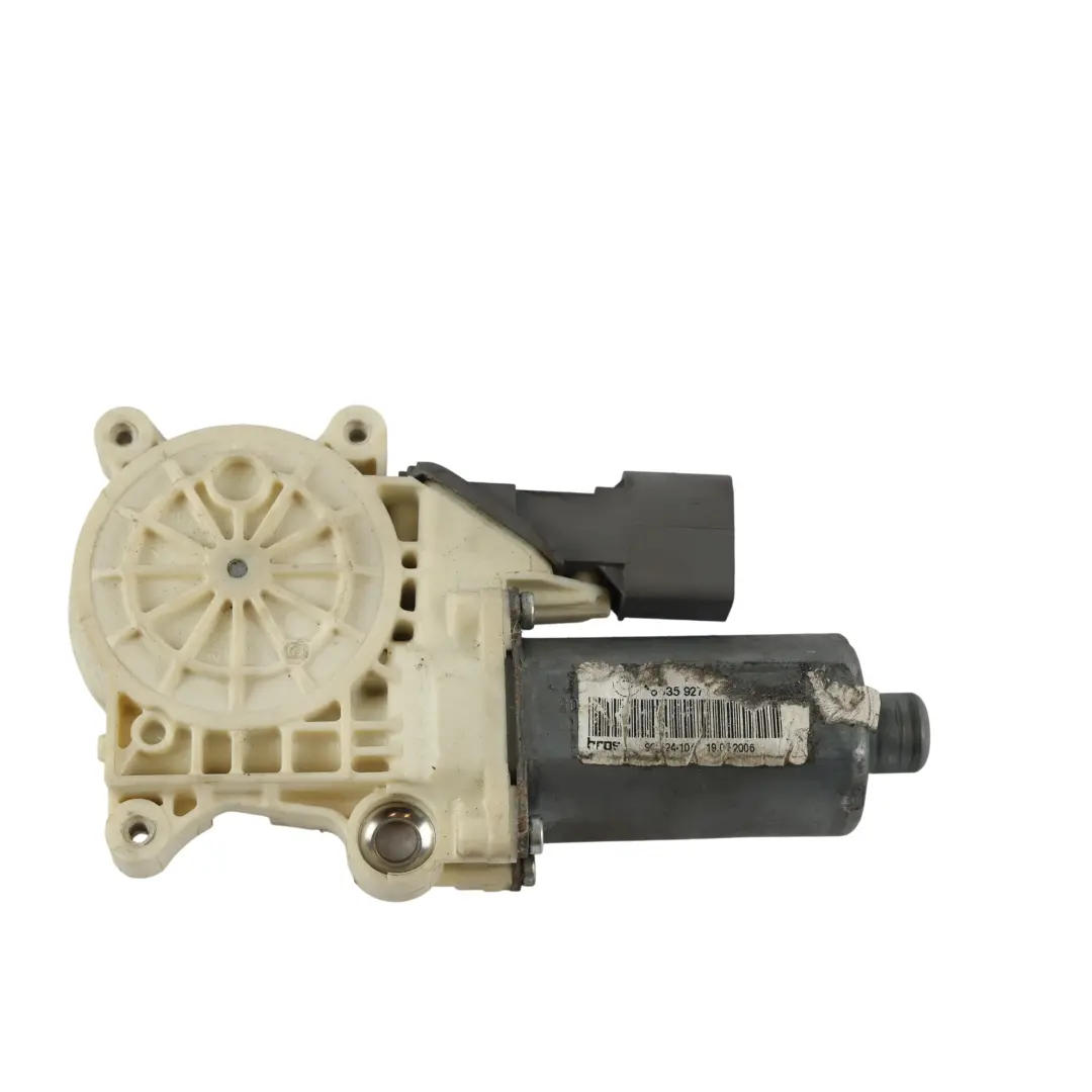 Moteur Régulateur Lève-Vitre Avant Gauche pour BMW E46 à propos du numéro de pièce 6935927 BMW E46 Moteur Régulateur Lève-Vitre Avant Gauche - SKU 6935927 - Numéro de pièce 6935927