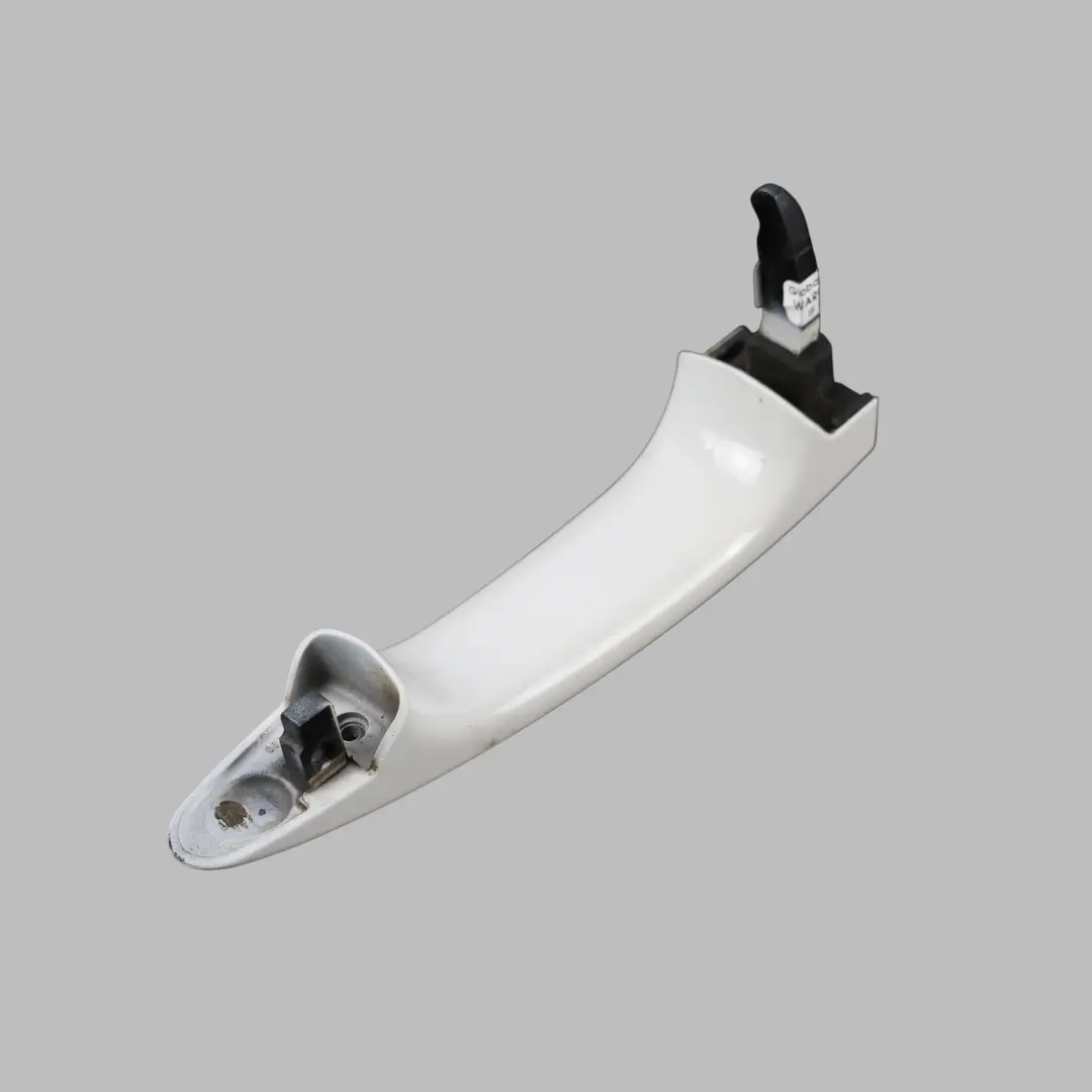 BMW E60 E61 Tirador Puerta Delantero Trasero Derecho Blanco Alpino 3 - 300 - SKU 0154345-AW - Número de pieza 0154345