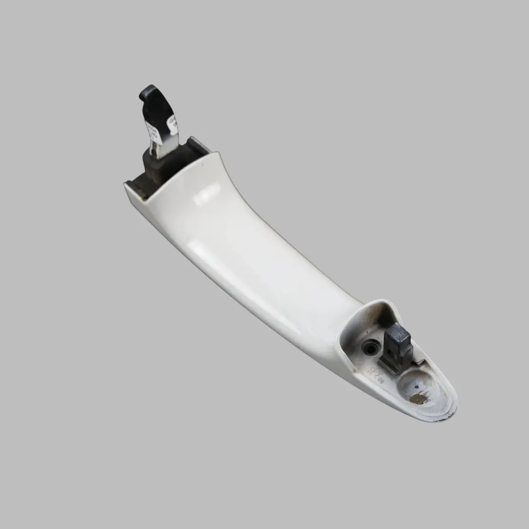 Poignée Porte Encastrée Avant Arrière Droite Blanc Alpin 3 - 300 pour BMW E60 E61 à propos du numéro de pièce 0154345 BMW E60 E61 Poignée Porte Encastrée Avant Arrière Droite Blanc Alpin 3 - 300 - SKU 0154345-AW - Numéro de pièce 0154345