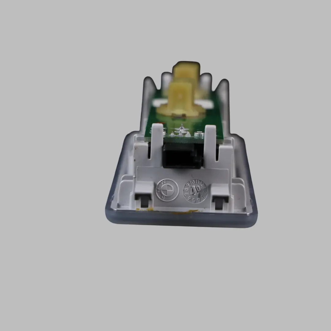 Interior Reading Light Lamp Rear Left N/S to BMW E61 Touring with Part number 6962007 BMW E61 Touring Interior Reading Light Lamp Rear Left N/S - SKU 6962007 - Part number 6962007