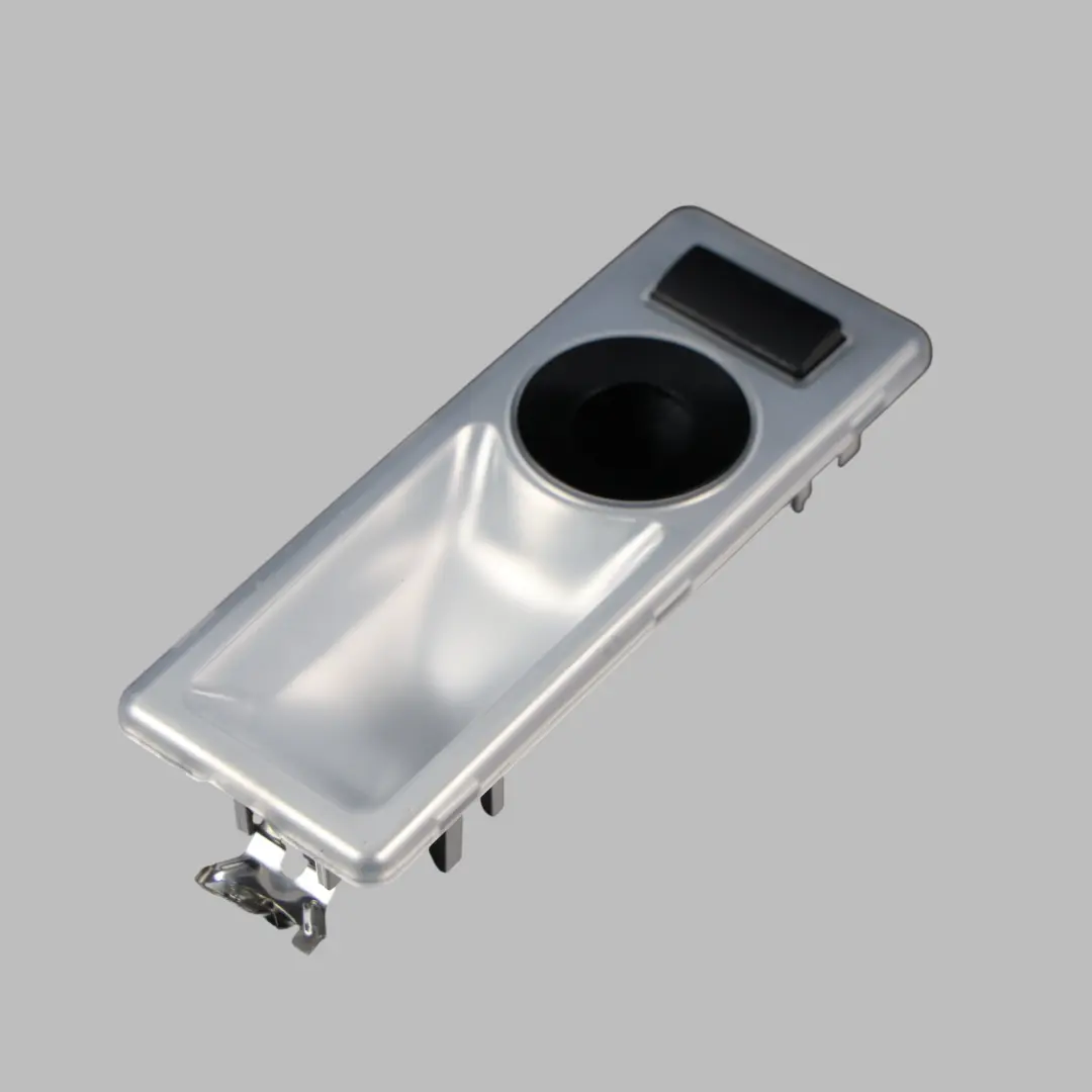 Plafonnier Lecture Intérieur Arrière Gauche pour BMW E61 Touring à propos du numéro de pièce 6962007 BMW E61 Touring Plafonnier Lecture Intérieur Arrière Gauche - SKU 6962007 - Numéro de pièce 6962007