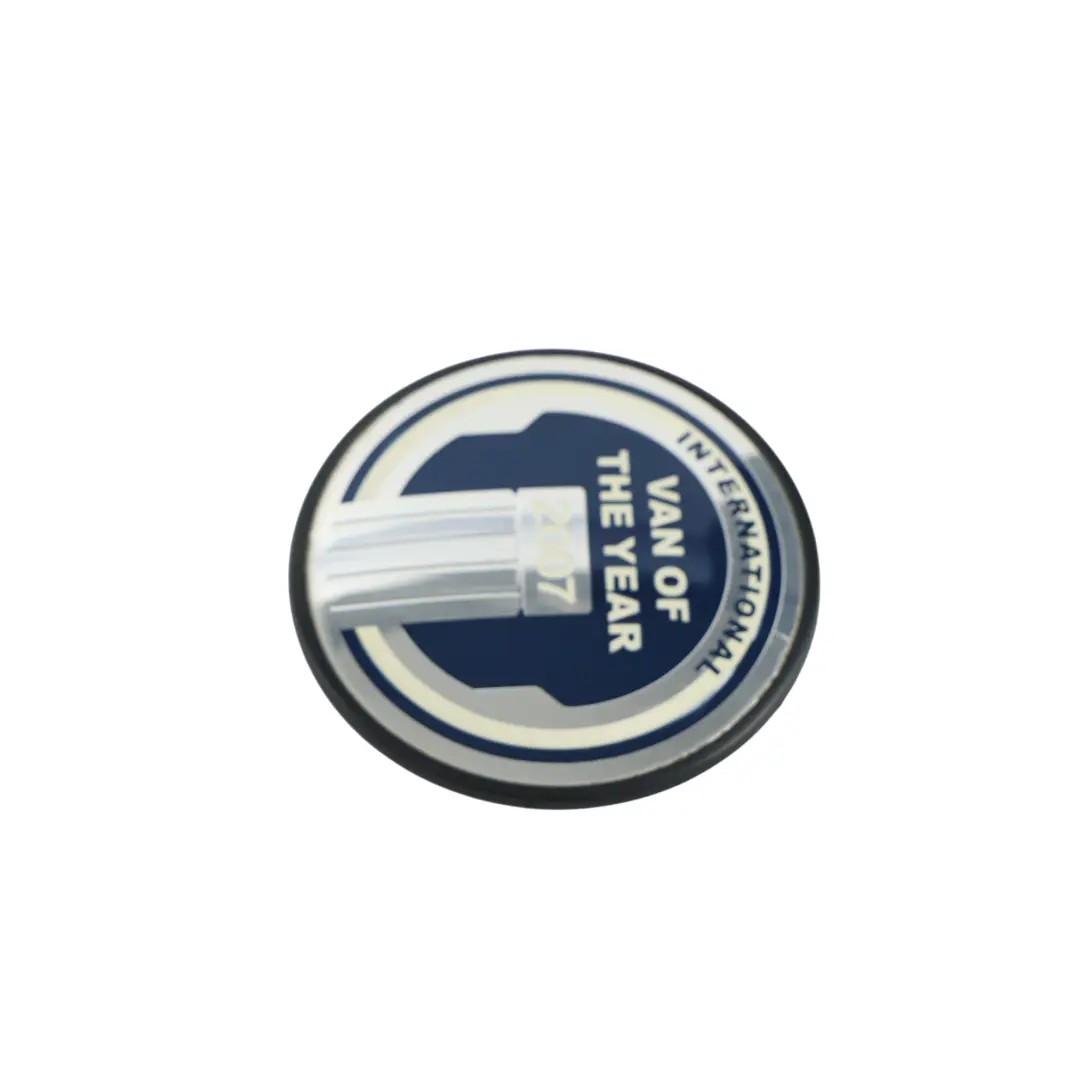 Emblema Pegatina Insignia Van Of The Year 2007 para Ford Transit MK7 con número de pieza 6C11-402A16-AAA Ford Transit MK7 Emblema Pegatina Insignia Van Of The Year 2007 - SKU 6C11-402A16-AAA - Número de pieza 6C11-402A16-AAA