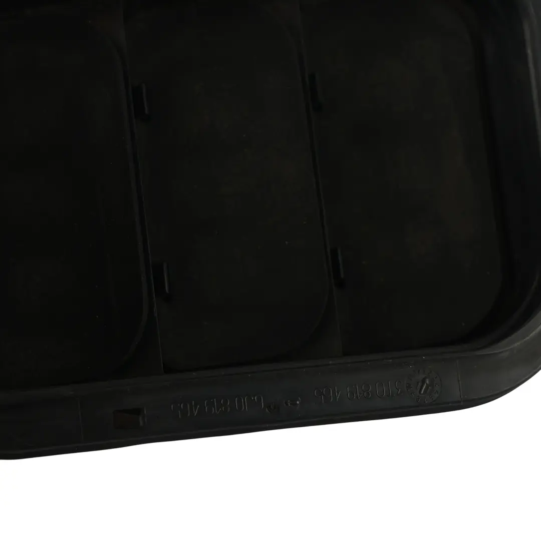 6J VW Polo 9A Tapa Ventilación Trasera Izquierda Derecha para Seat Ibiza con número de pieza 6J0819465 Seat Ibiza 6J VW Polo 9A Tapa Ventilación Trasera Izquierda Derecha - SKU 6J0819465 - Número de pieza 6J0819465