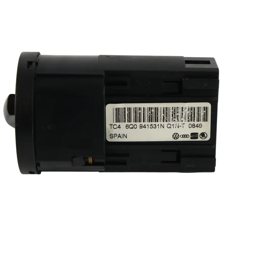 Scheinwerfer Schalter Taste Panel für Volkswagen Transporter T5 mit Teilenummer 6Q0941531N Volkswagen Transporter T5 Scheinwerfer Schalter Taste Panel - SKU 6Q0941531N - Teilenummer 6Q0941531N