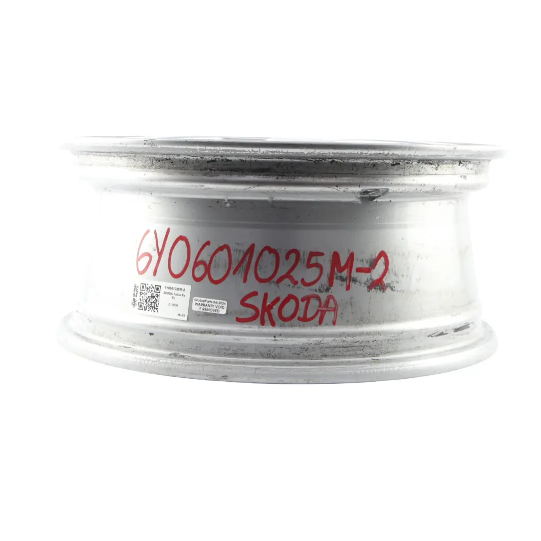 Mk1 6Y VRS Jante Alliage Argent 16" 6,5JX16H2 ET:37 pour Skoda Fabia à propos du numéro de pièce 6Y0601025M Skoda Fabia Mk1 6Y VRS Jante Alliage Argent 16" 6,5JX16H2 ET:37 - SKU 6Y0601025M-2 - Numéro de pièce 6Y0601025M