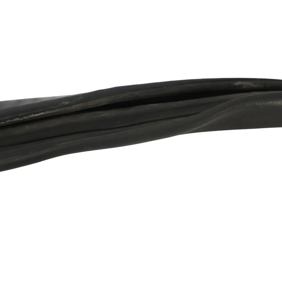 Skoda Fabia Mk1 Uszczelka Pokrywy Silnika Ramka - SKU 6Y0823737B - Numer Części 6Y0823737B