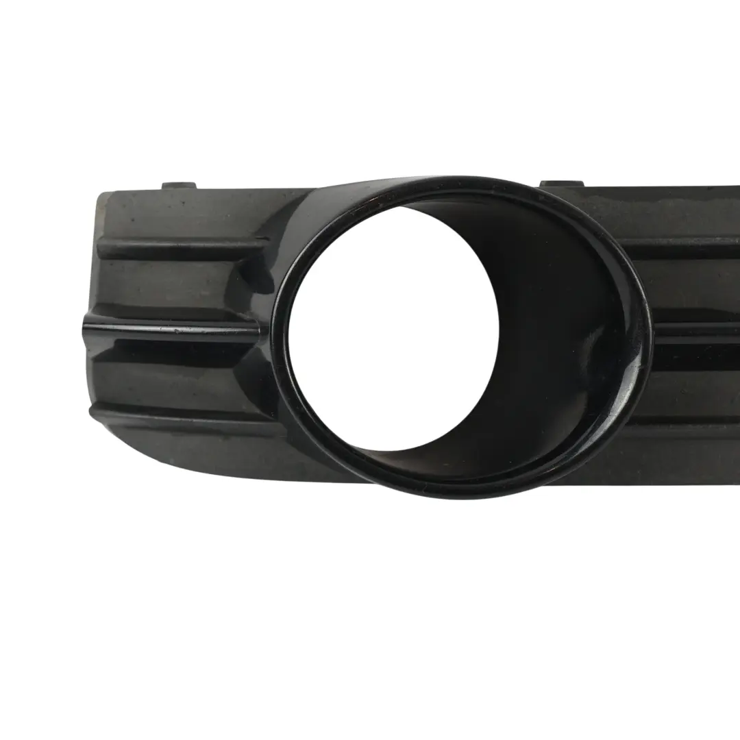 Mk1 RS Kratka Zderzaka Przednia Lewa Czarna do Skoda Fabia o numerze 6Y0853683A Skoda Fabia Mk1 RS Kratka Zderzaka Przednia Lewa Czarna - SKU 6Y0853683A - Numer Części 6Y0853683A