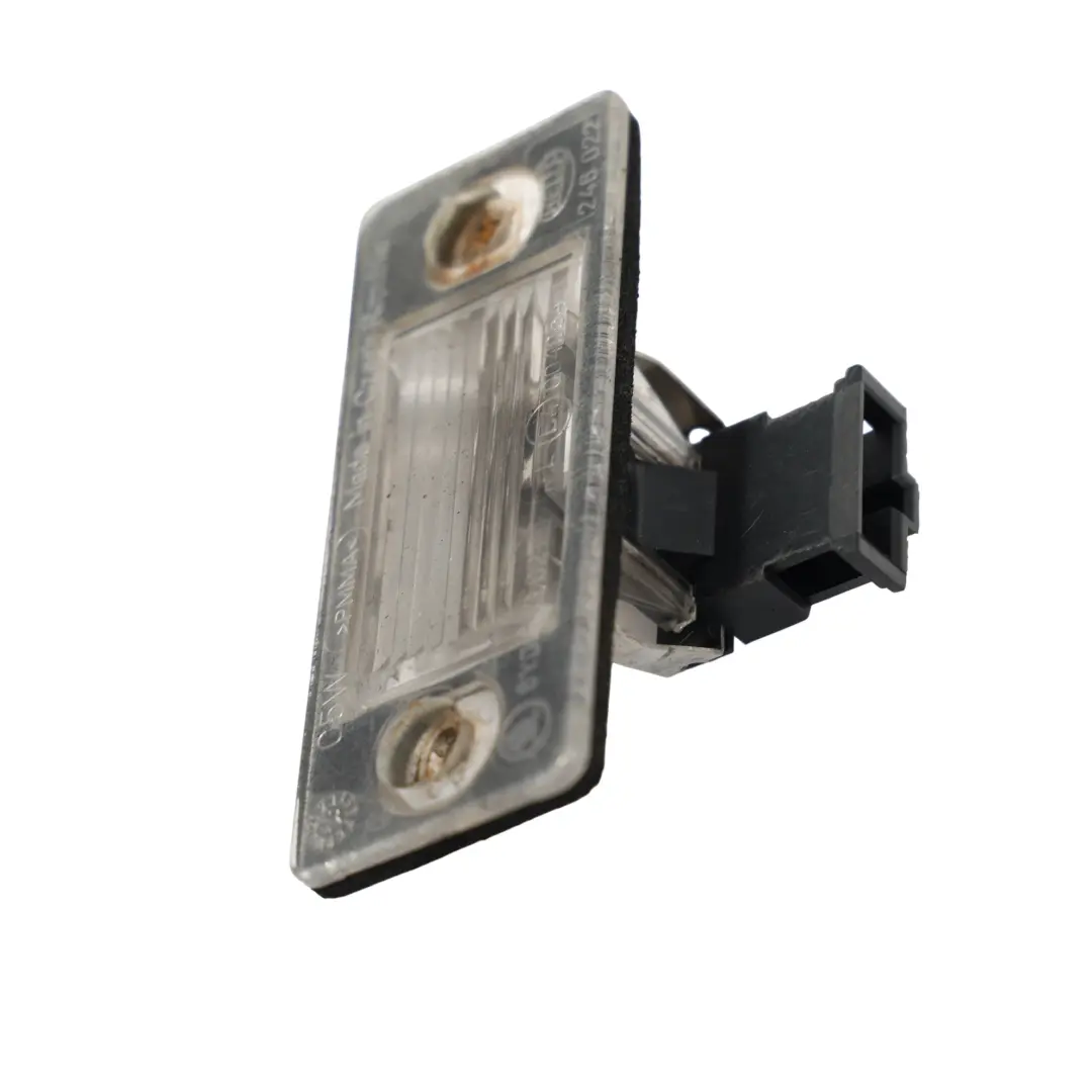 Skoda Fabia MK1 6Y Estate Luz Placa Matrícula Unidad Insert - SKU 6Y0943021B - Número de pieza 6Y0943021B
