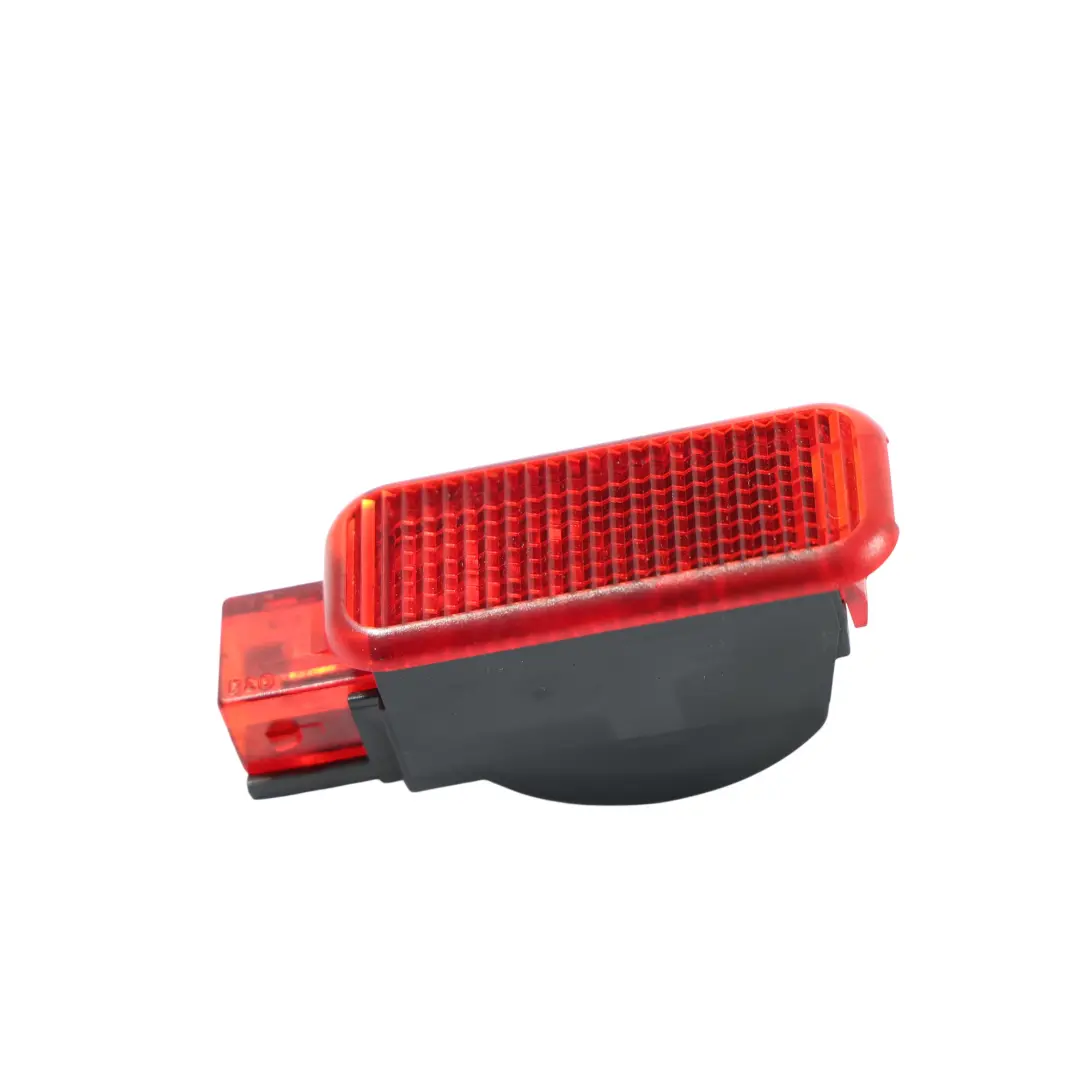 Éclairage Marchepied Panneau Porte Avant Gauche Droite SET pour Audi A3 8V à propos du numéro de pièce 6Y0947411 Audi A3 8V Éclairage Marchepied Panneau Porte Avant Gauche Droite SET - SKU 6Y0947411-1 - Numéro de pièce 6Y0947411