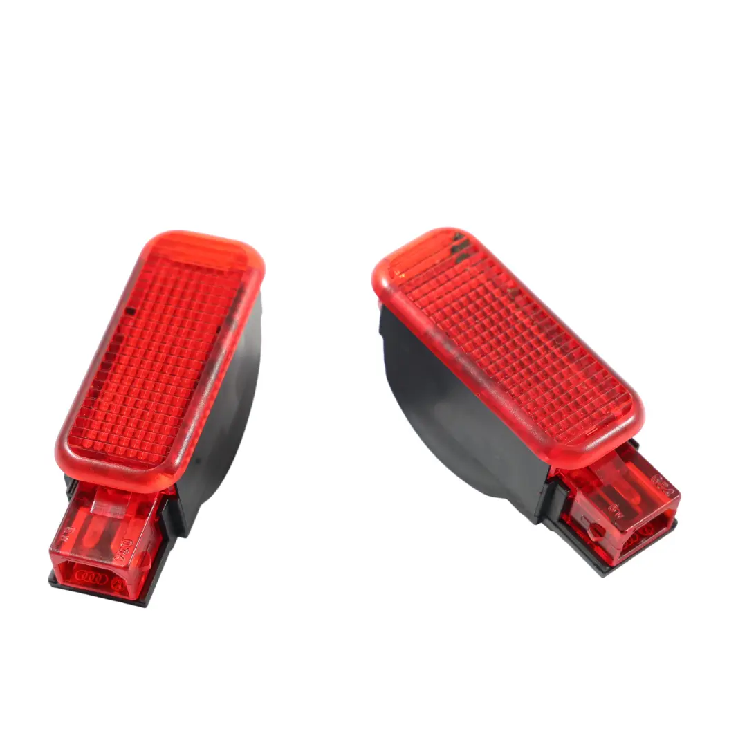 Luce Marcatore Porta Anteriore Sinistra Destra SET per Audi A3 8V con numero di parte 6Y0947411 Audi A3 8V Luce Marcatore Porta Anteriore Sinistra Destra SET - SKU 6Y0947411-1 - Numero di parte 6Y0947411