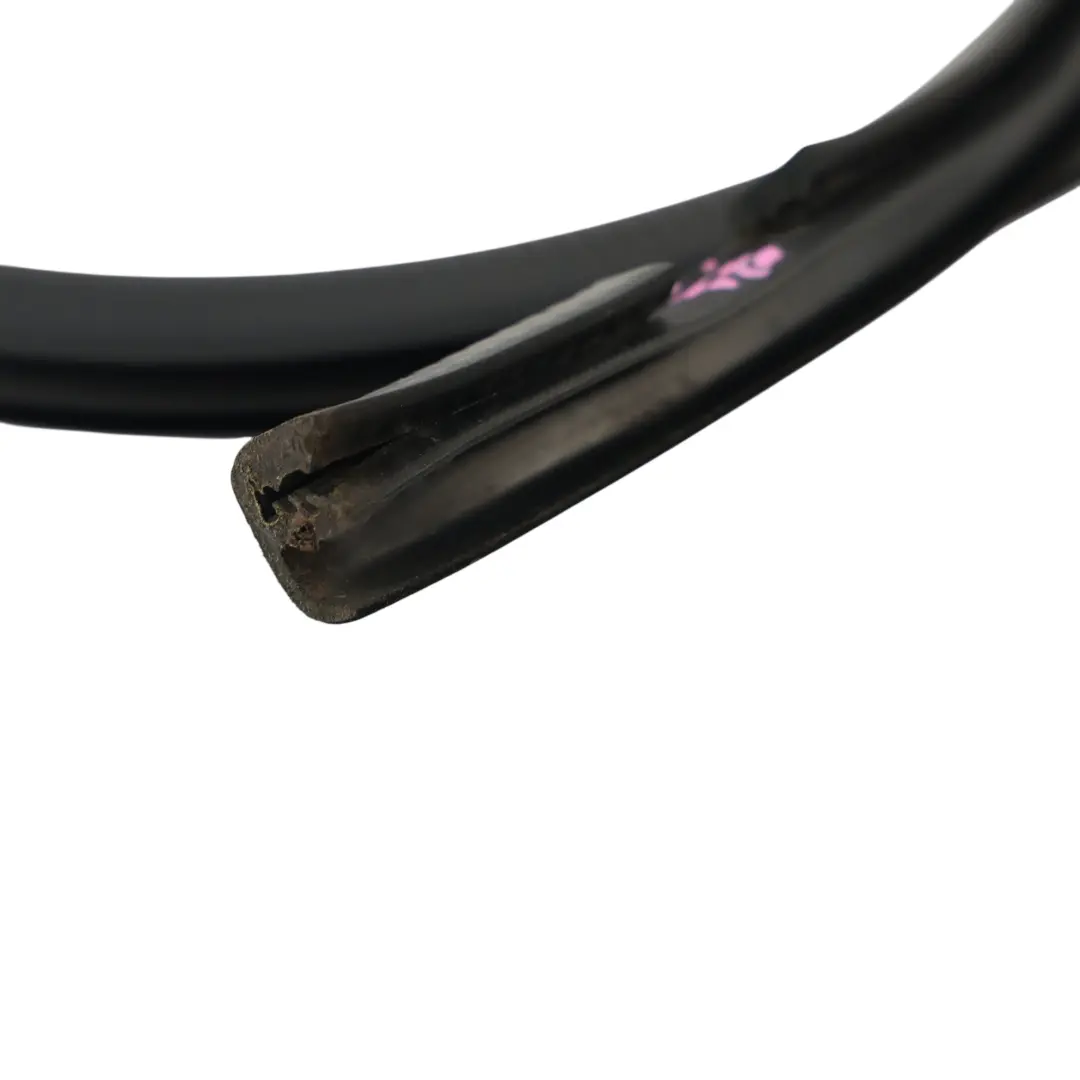 Mk1 6Y Junta Goma Ventana Puerta Trasera Izquierda para Skoda Fabia con número de pieza 6Y6839439 Skoda Fabia Mk1 6Y Junta Goma Ventana Puerta Trasera Izquierda - SKU 6Y6839439 - Número de pieza 6Y6839439