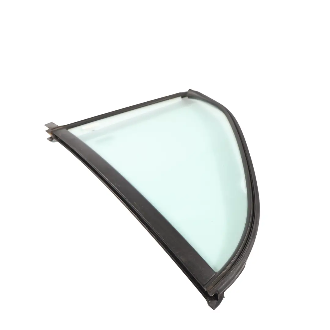Mk1 6Y Rear Quarter Glass Fixed Right O/S AS2 Green to Skoda Fabia with Part number 6Y6845210A Skoda Fabia Mk1 6Y Rear Quarter Glass Fixed Right O/S AS2 Green - SKU 6Y6845210A - Part number 6Y6845210A