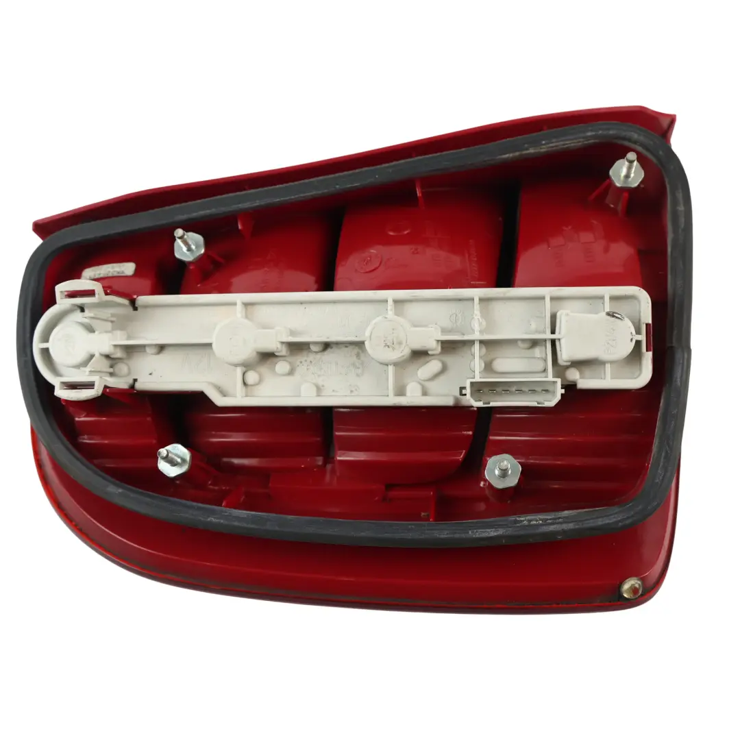 Skoda Fabia MK1 6Y Luz Trasera Exterior Derecha - SKU 6Y6945112C - Número de pieza 6Y6945112C