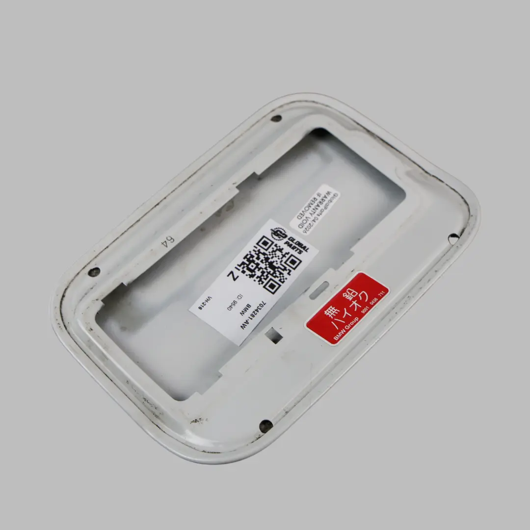 Panneau Garniture Trappe Carburant Alpinweiss 3 Blanc 300 pour BMW E60 E61 à propos du numéro de pièce 7034281 BMW E60 E61 Panneau Garniture Trappe Carburant Alpinweiss 3 Blanc 300 - SKU 7034281-AW - Numéro de pièce 7034281